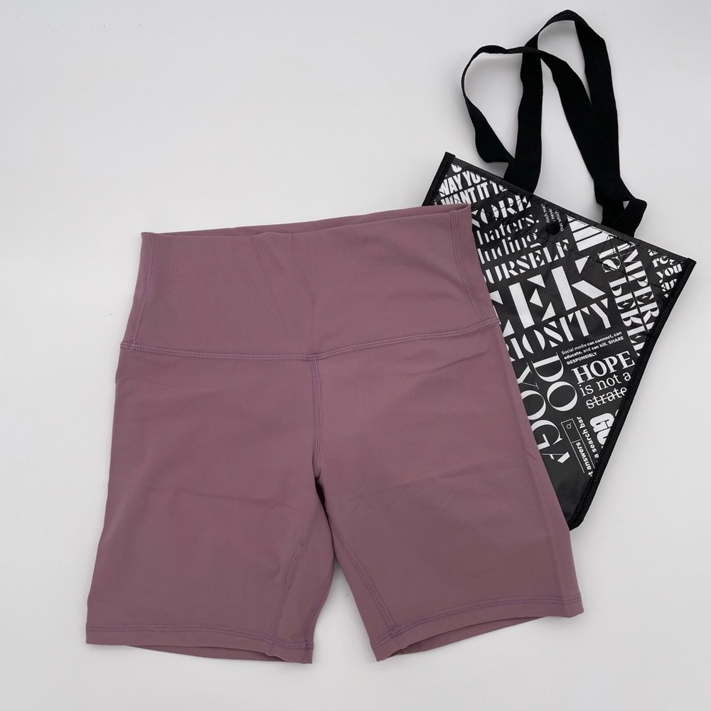 Lululemon Athletica Align 6’ Shorts